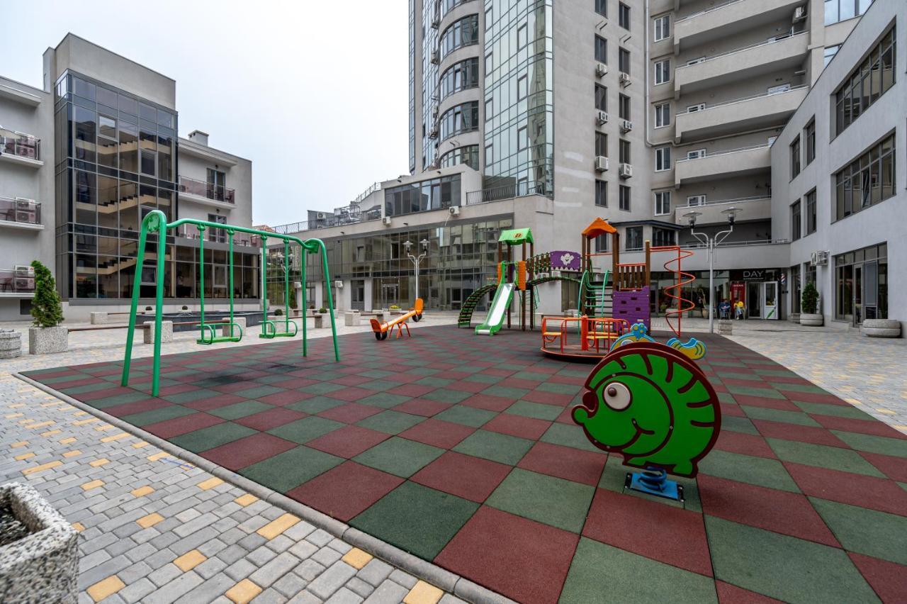 Gagarin Plaza 63 Apartment Odesa Exterior photo